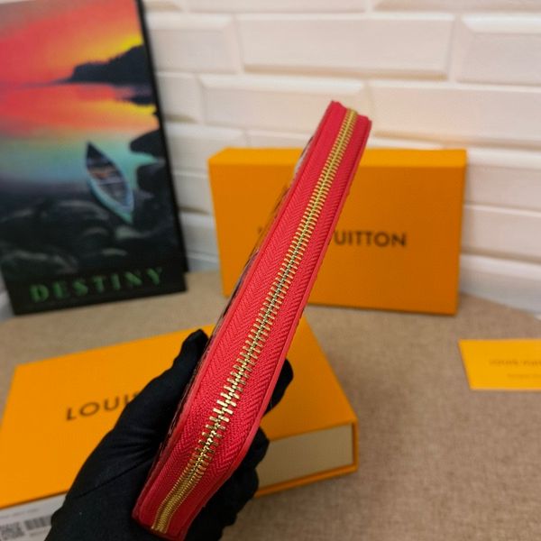 LVコピーウォレット側面デザイン